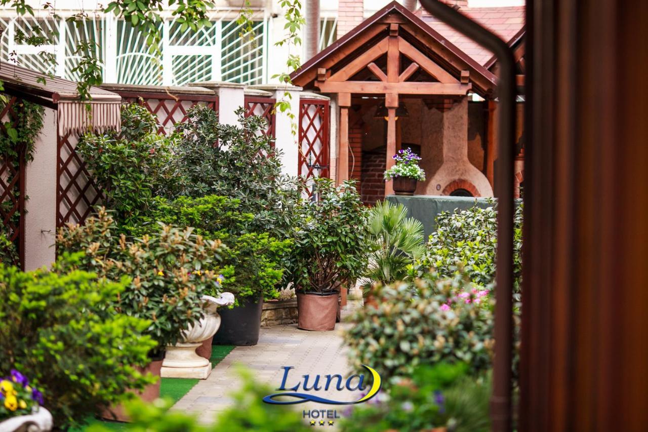 Hotel Luna