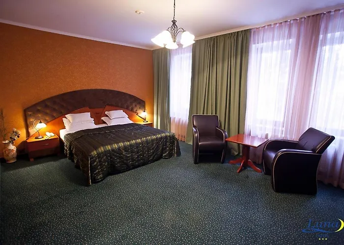 Luna Hotel
