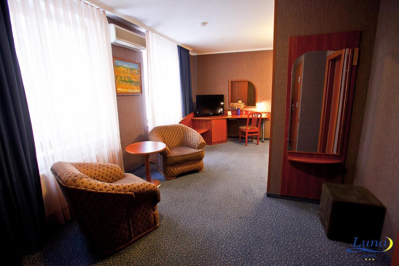 Hotel Luna 3*